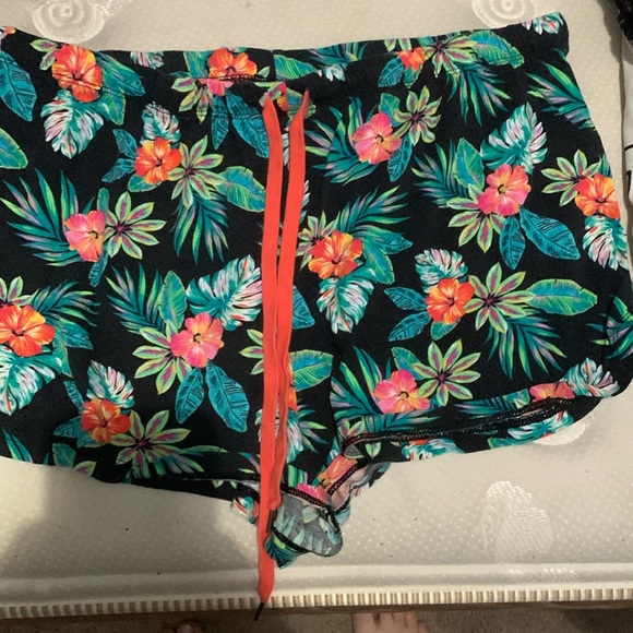Secret Treasures Other - Secret treasures pajama shorts